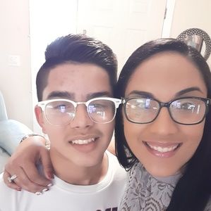 Meet your Posher, Luis